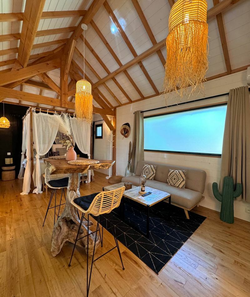 Lodge Jaya